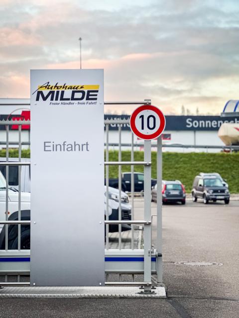Einfahrt Wohnmobil Werkstatt in Heidenheim an der Brenz